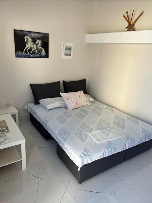 Chris Apartment With Loft เปรเวซา ภายนอก รูปภาพ
